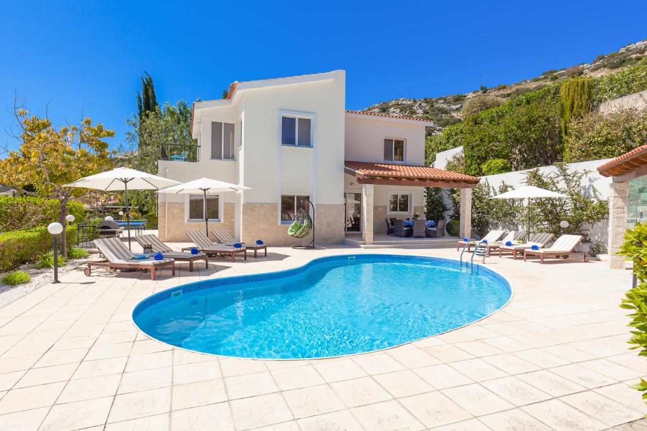 Villa Atlantica بييا المظهر الخارجي الصورة